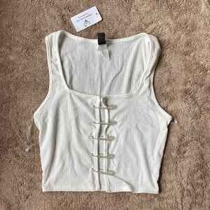 NWT Windsor top